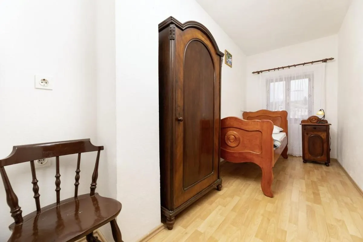 Holiday home Lorenzo In Klanice Dobrinj Croatia