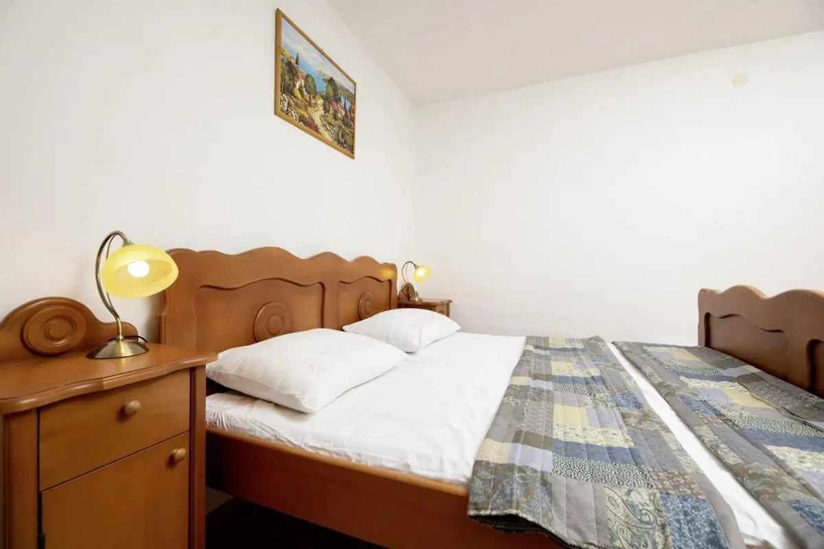 Holiday home Lorenzo In Klanice Dobrinj Croatia