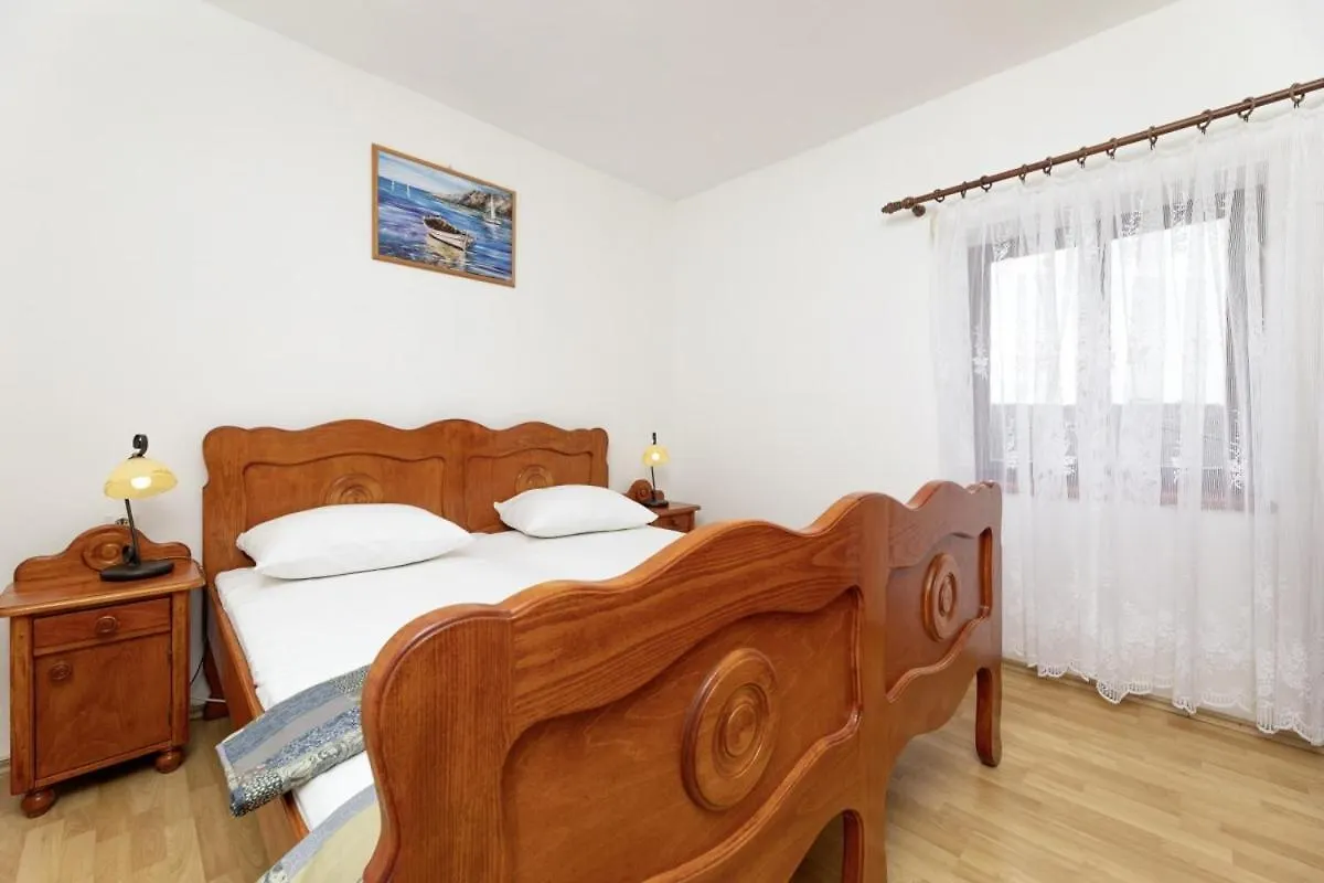 Holiday home Lorenzo In Klanice Dobrinj